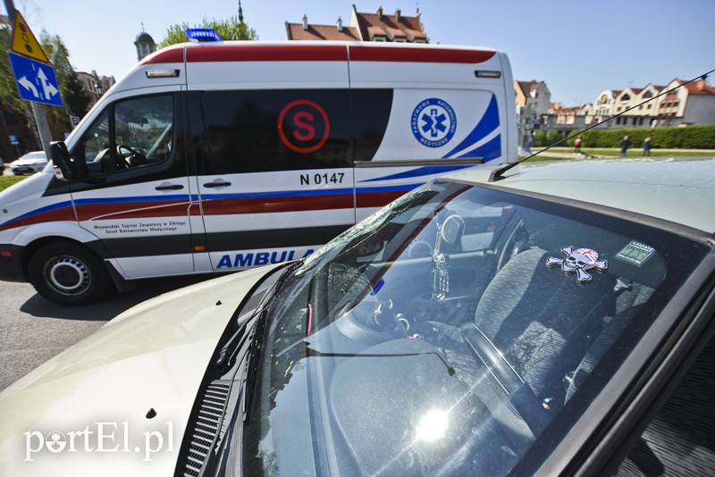 Potrącenie kobiety na przejściu dla pieszych zdjęcie nr 200086