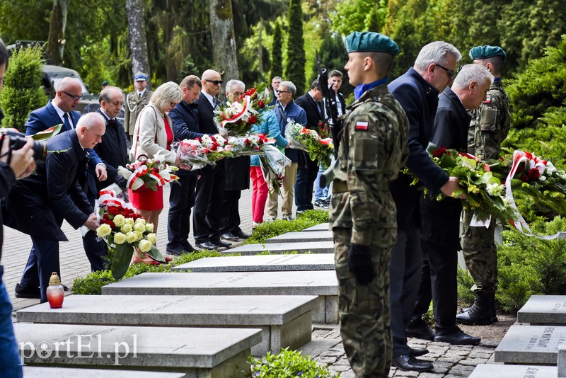 Tego dnia świat odetchnął z ulgą zdjęcie nr 200564