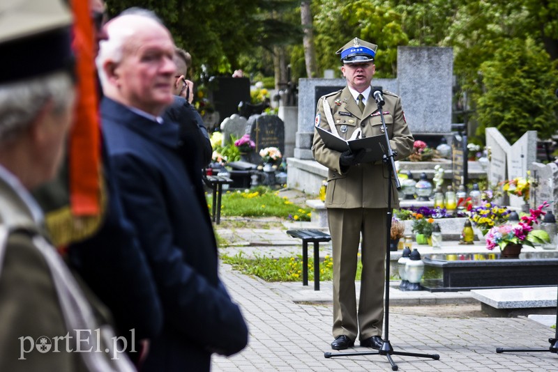 Tego dnia świat odetchnął z ulgą zdjęcie nr 200562