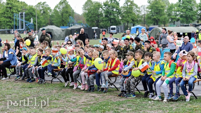 Dobrze się bawili ze służbami zdjęcie nr 200761