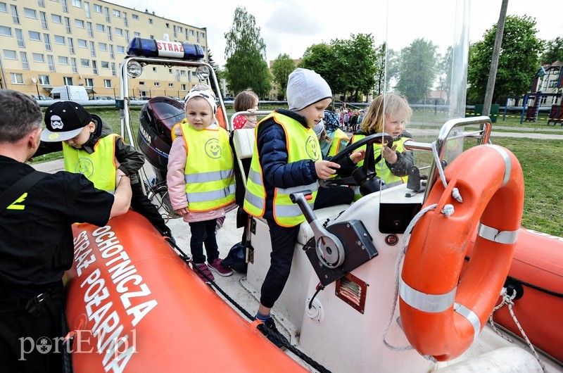 Dobrze się bawili ze służbami zdjęcie nr 200749