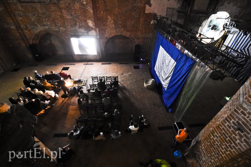 Wieczorne gry, pokazy i wystawy zdjęcie nr 201113