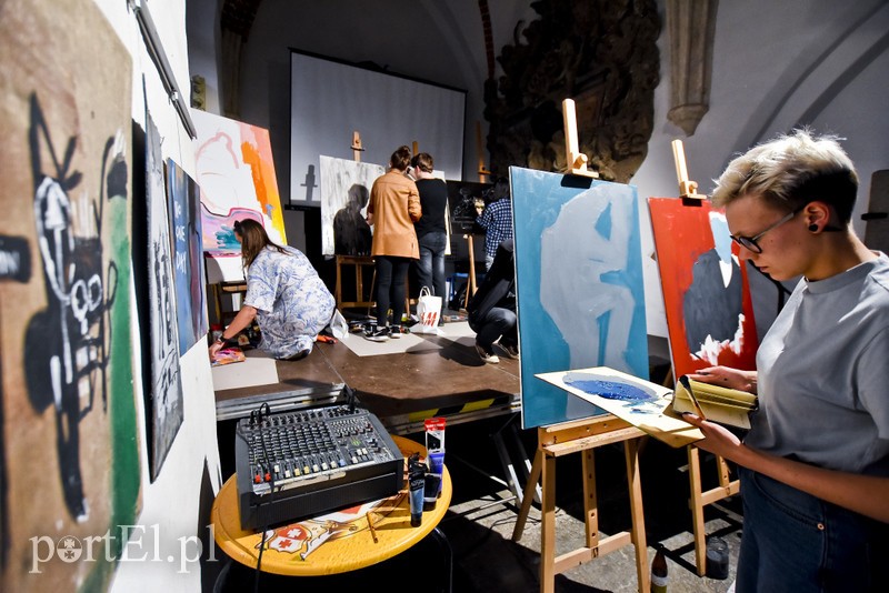 Wieczorne gry, pokazy i wystawy zdjęcie nr 201105