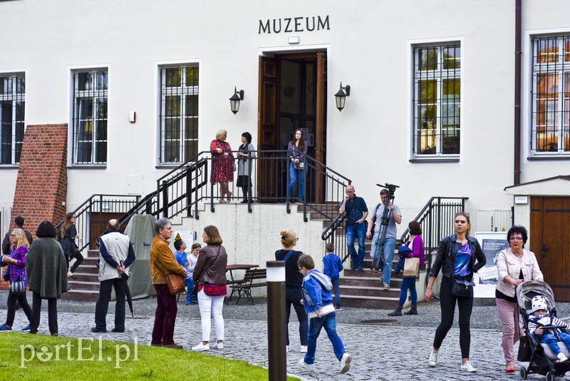 Wieczorne gry, pokazy i wystawy zdjęcie nr 201019