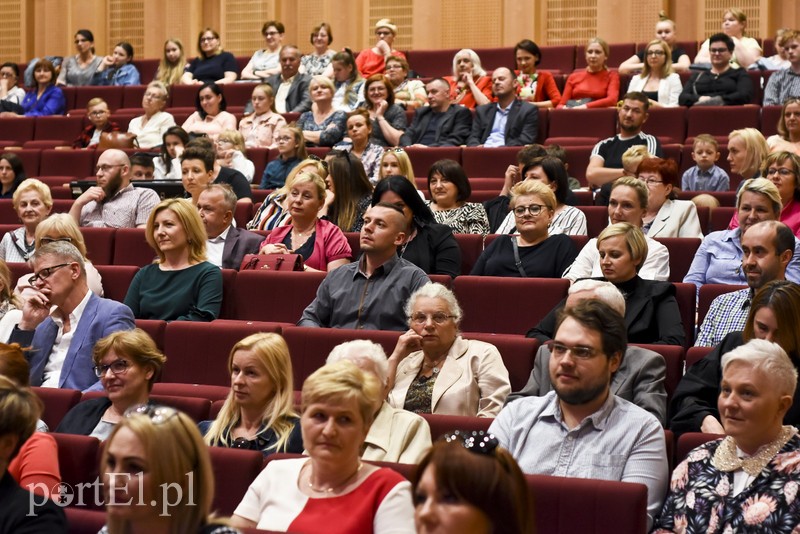 Tangiem podziękowali za wychowawczy trud zdjęcie nr 201415