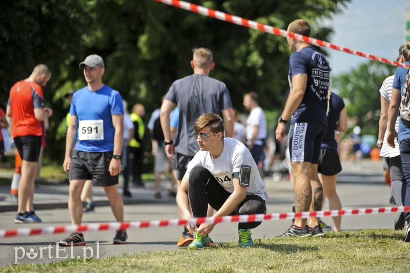 Elblążanin drugi w Biegu Piekarczyka zdjęcie nr 202154