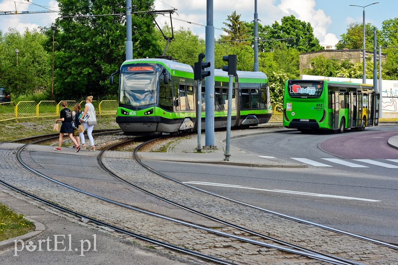 Wsiadasz do tramwaju, a tam... "dżungla" zdjęcie nr 202475