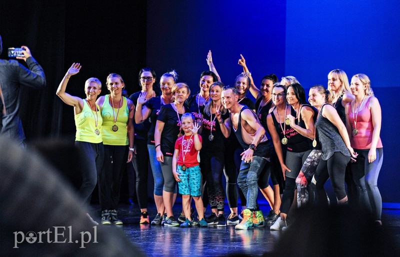 Oni po prostu bawią się tańcem zdjęcie nr 203529