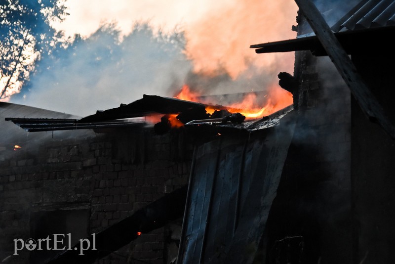 Pożar domu w Karczowiskach Górnych zdjęcie nr 204720