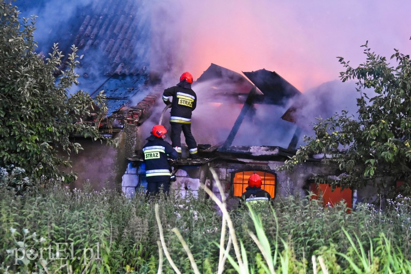Pożar domu w Karczowiskach Górnych zdjęcie nr 204713