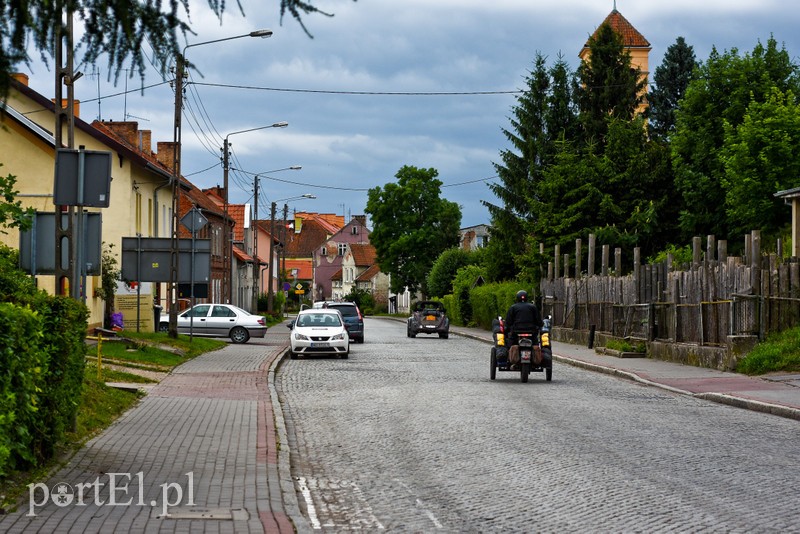 Jak aktorka na planie filmowym (Cudze chwalicie, swego nie znacie, odcinek 2)  zdjęcie nr 204756