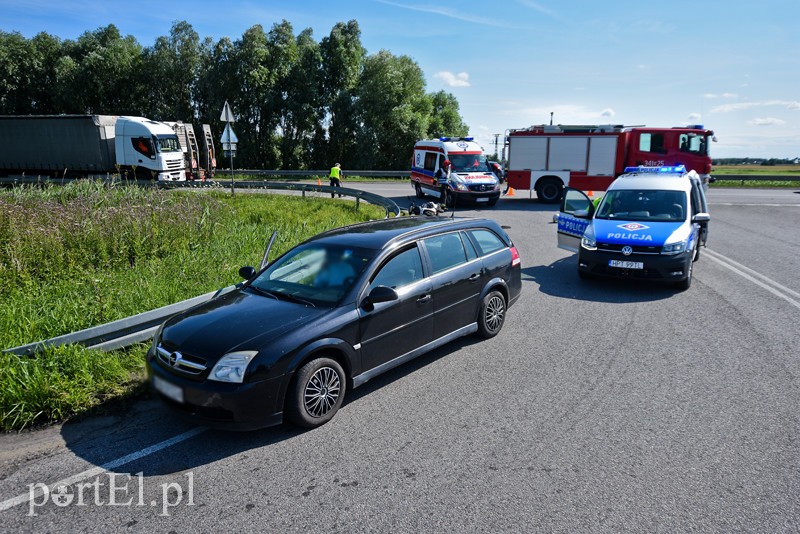 Opel wjechał w kobietę na skuterze zdjęcie nr 205198