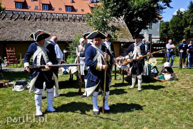 Wystrzałowy dziedziniec zdjęcie nr 205537