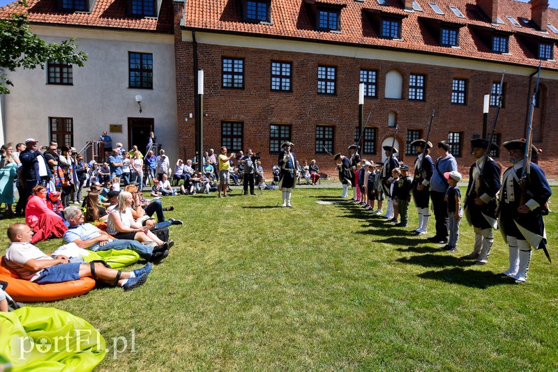 Wystrzałowy dziedziniec zdjęcie nr 205552