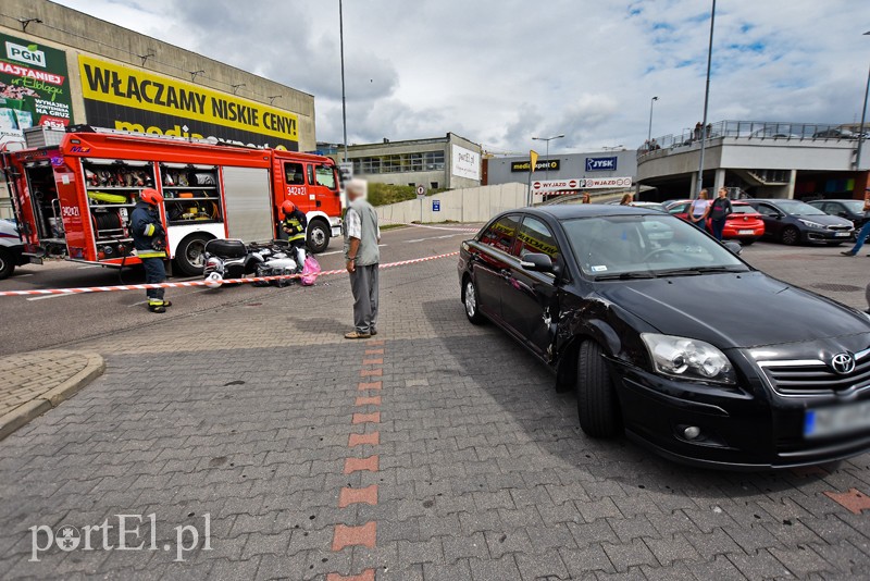 Wypadek motocyklisty na ul.Teatralnej zdjęcie nr 207137