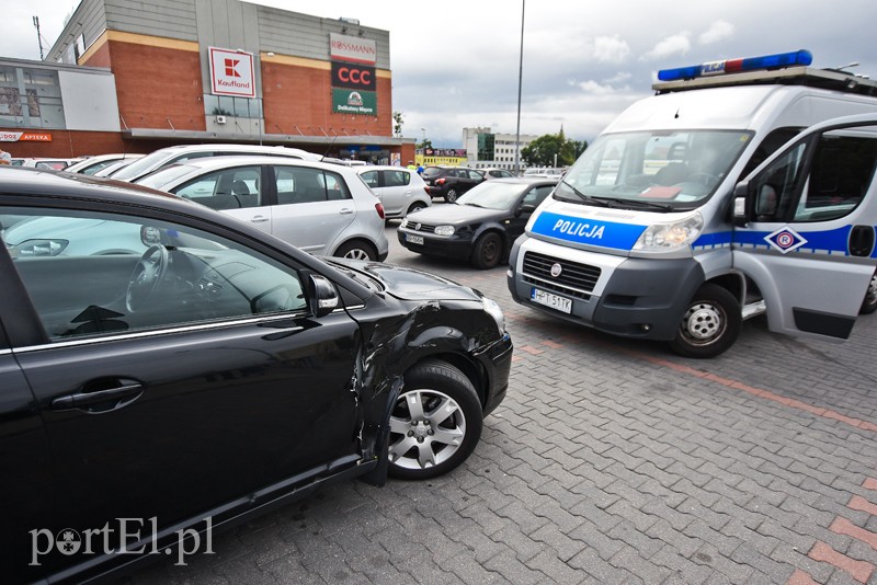 Wypadek motocyklisty na ul.Teatralnej zdjęcie nr 207136