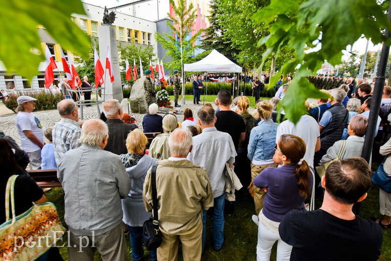 Tu mówi Polska. Tu mówi Warszawa zdjęcie nr 207165