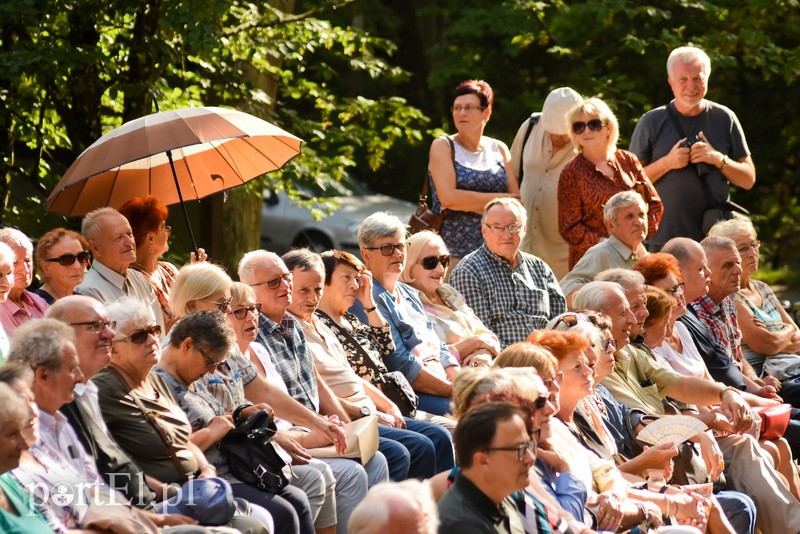 Salon za nami, teraz czas na remont muszli zdjęcie nr 207943