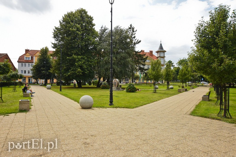 Kiedyś rządzili tu biskupi, dziś to miasto pełne zabytków zdjęcie nr 208120