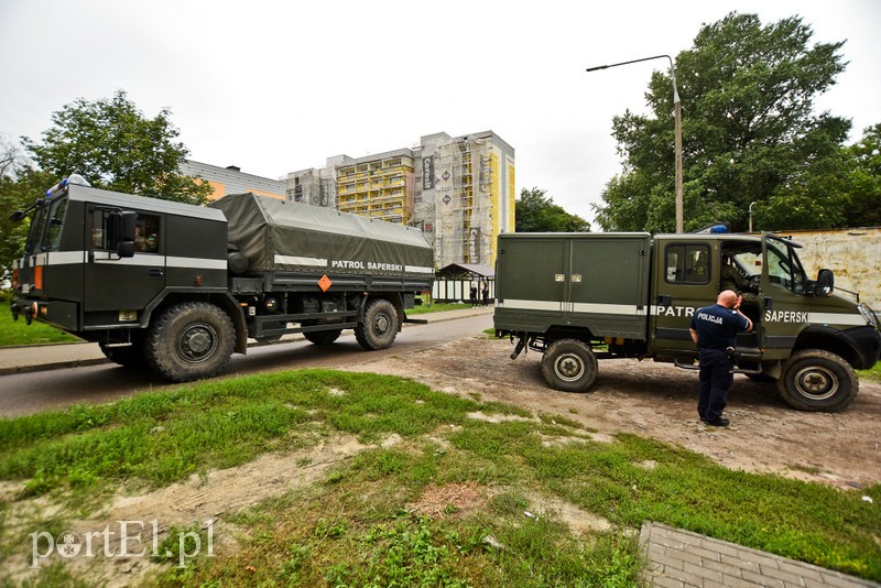 Złomiarze znaleźli pocisk artyleryjski zdjęcie nr 208455