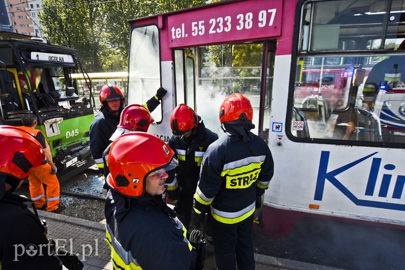 Zderzenie tramwajów na płk. Dąbka zdjęcie nr 208689