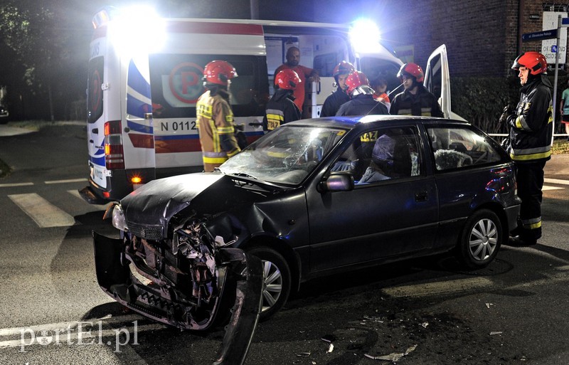 Nie zatrzymał się przed znakiem stop zdjęcie nr 209224