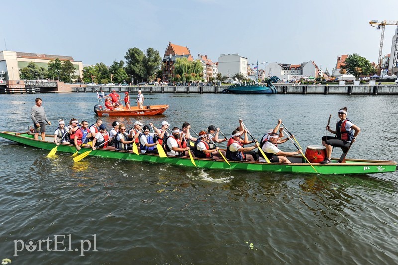 Smocze łodzie rządziły na rzece zdjęcie nr 209414