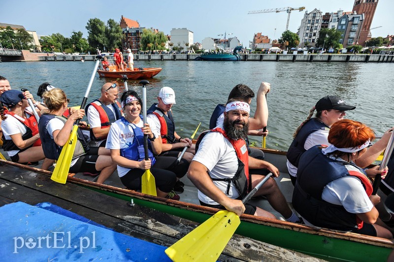 Smocze łodzie rządziły na rzece zdjęcie nr 209413