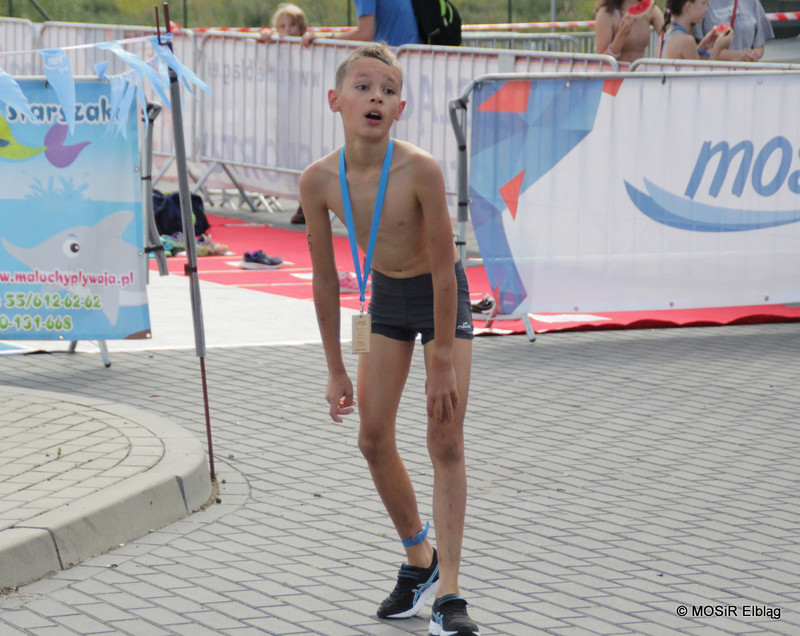 Pływali i biegali w pierwszym elbląskim Aquathlonie zdjęcie nr 209477