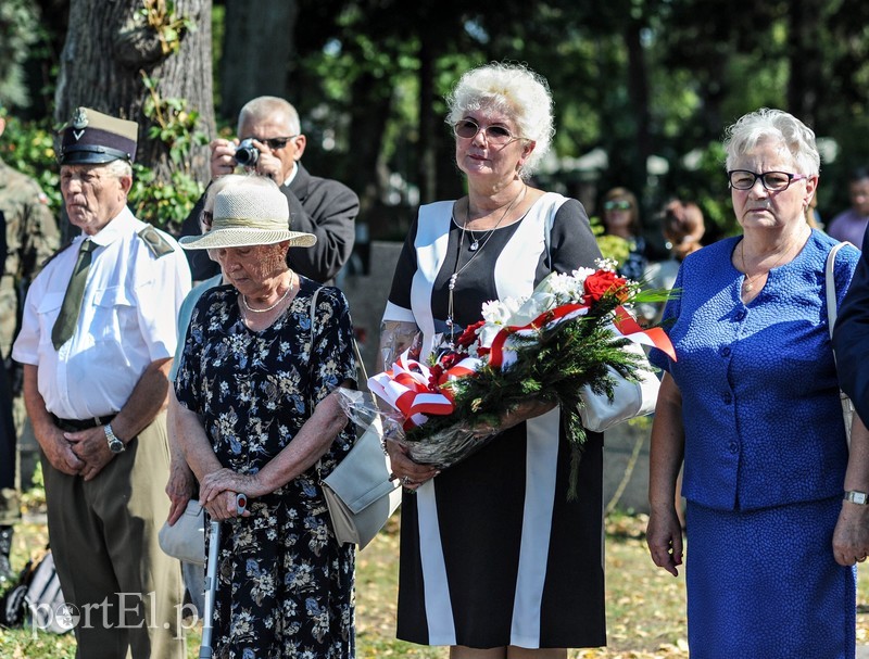 Narody, które tracą pamięć, tracą niepodległość zdjęcie nr 209676