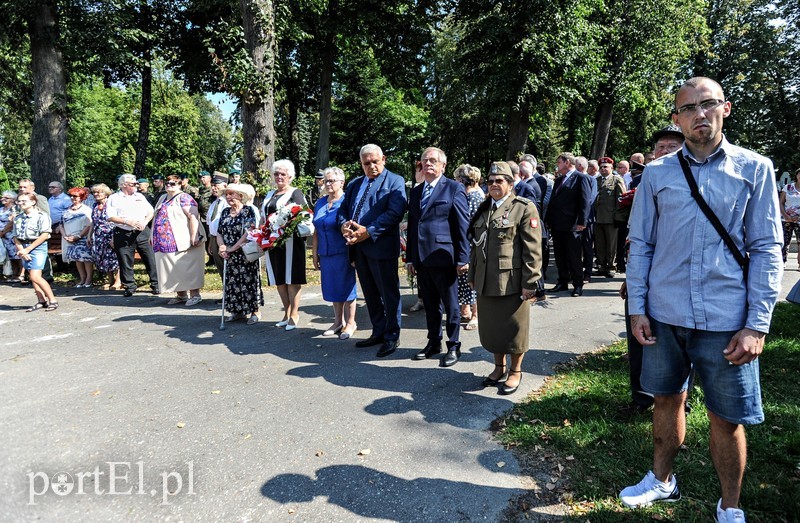 Narody, które tracą pamięć, tracą niepodległość zdjęcie nr 209681