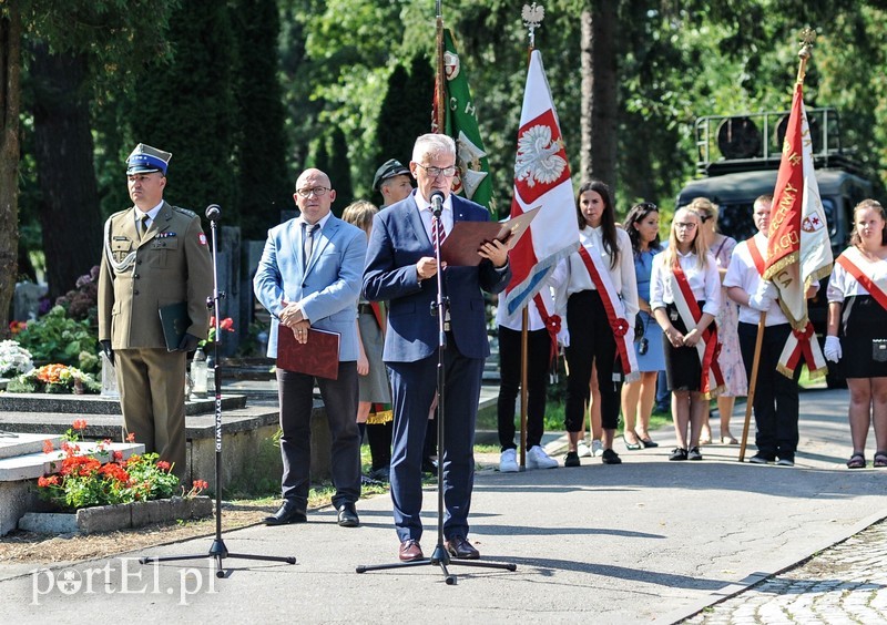 Narody, które tracą pamięć, tracą niepodległość zdjęcie nr 209677