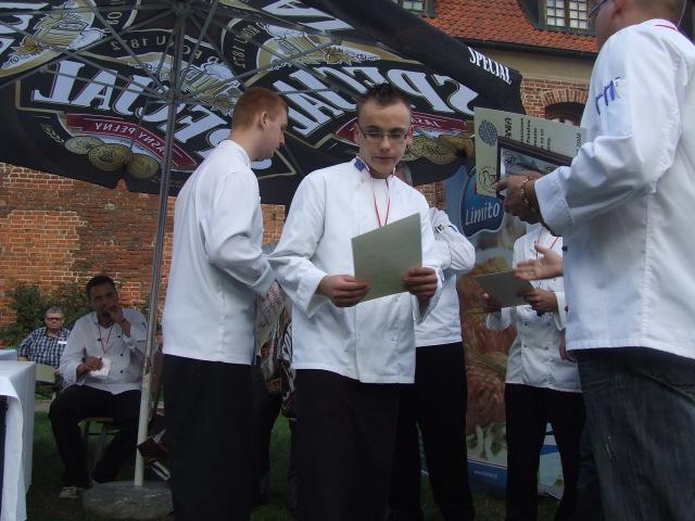 Młodzi adepci sztuki kulinarnej zdjęcie nr 16809