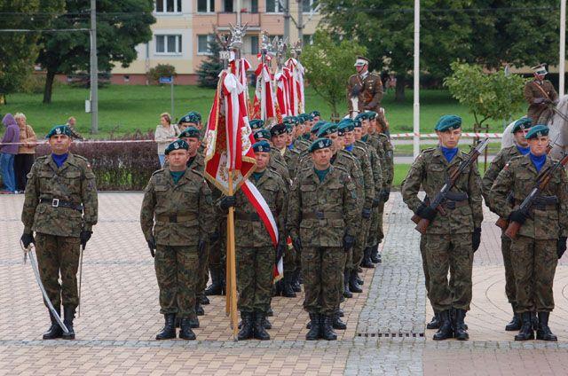 89 rocznica powstania 16 Pomorskiej Dywizji Zmechanizowanej. zdjęcie nr 16904