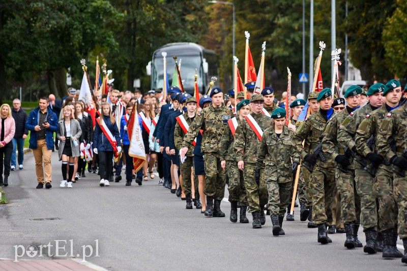 To był cios w plecy zdjęcie nr 210532