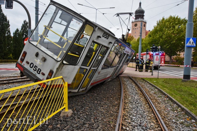 Zderzenie dwóch tramwajów zdjęcie nr 212344