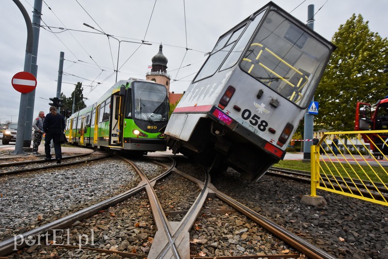 Zderzenie dwóch tramwajów zdjęcie nr 212343