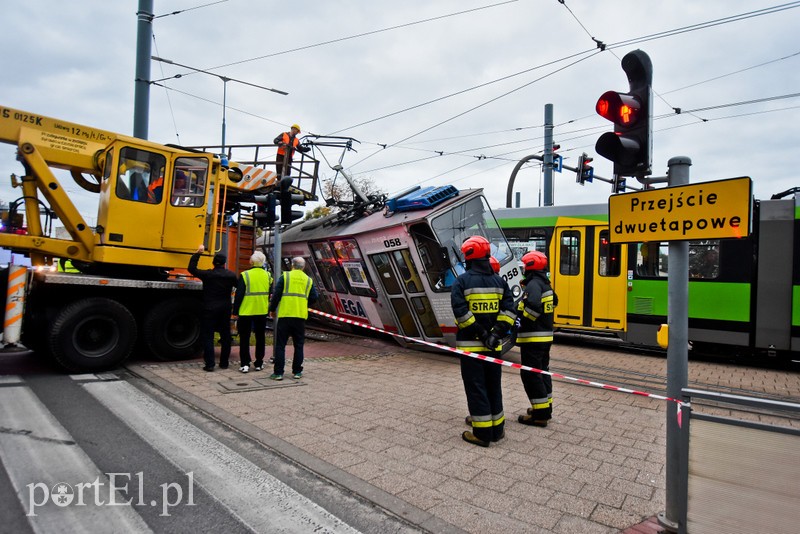 Zderzenie dwóch tramwajów zdjęcie nr 212360