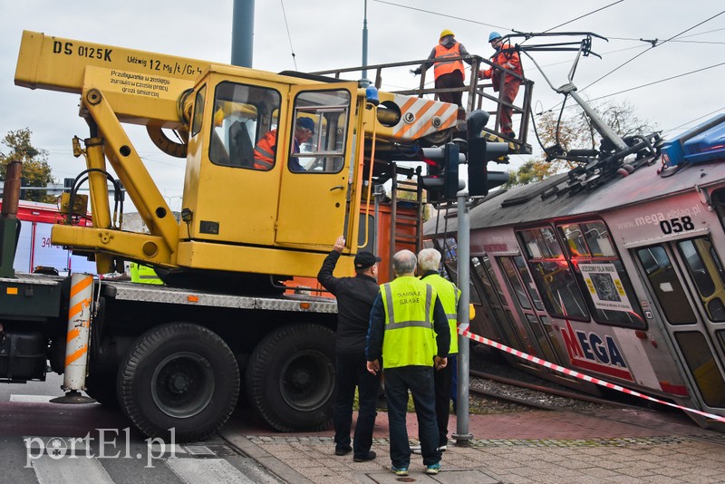 Zderzenie dwóch tramwajów zdjęcie nr 212361