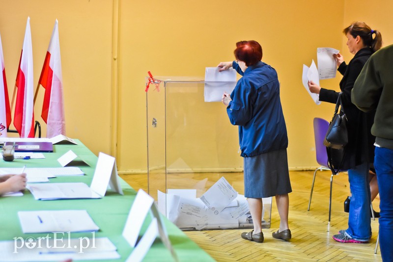 Wybory komisje wyborcze zdjęcie nr 212570