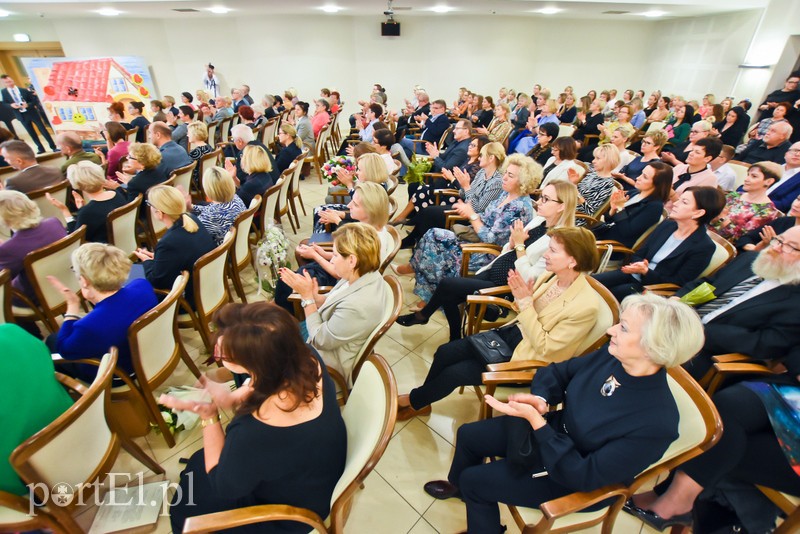 Wszystko dla dobra "naszych" dzieci zdjęcie nr 213692