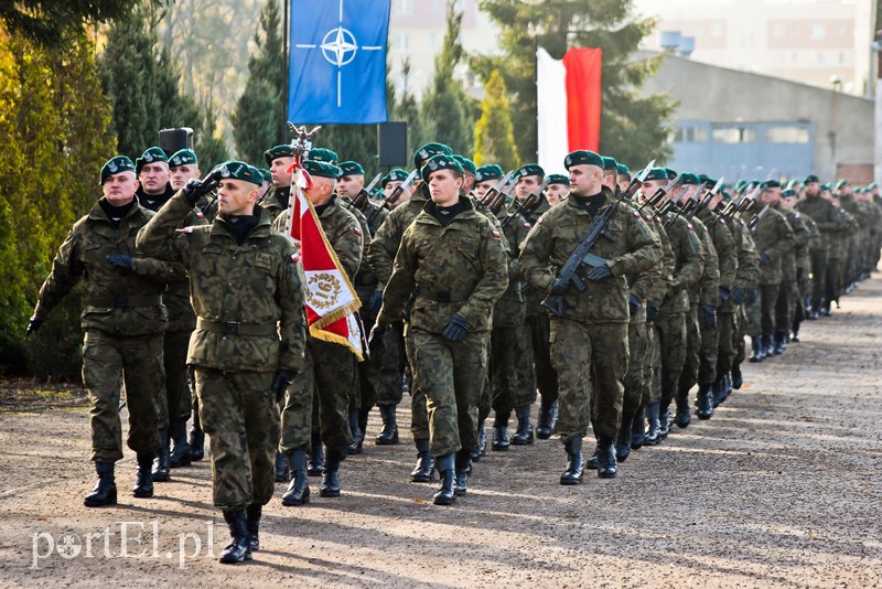 "Pro patria" - szkolą się i modernizują zdjęcie nr 214396