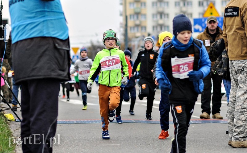  Biegiem uczcili niepodległość zdjęcie nr 214757