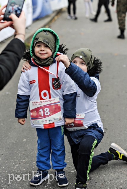  Biegiem uczcili niepodległość zdjęcie nr 214724