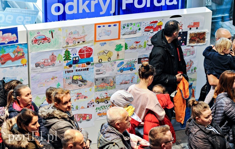 Czym podróżuje św. Mikołaj, czyli zabawa w Ford Gołębiewski zdjęcie nr 216083