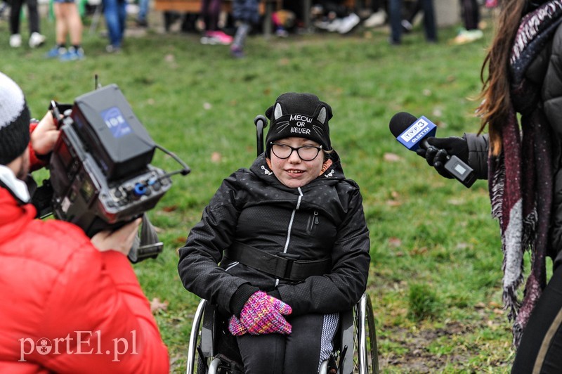 Biegacze okazali się bardzo hojni. A to wszystko dla Sandry zdjęcie nr 216182