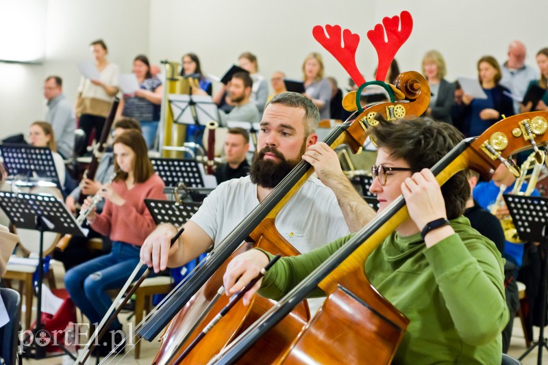 Idą święta – czas na koncert bożonarodzeniowy EOK zdjęcie nr 216825