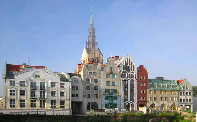Miasto wschodzącego słońca zdjęcie nr 951