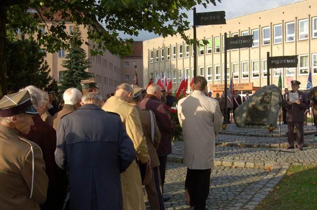 69. rocznica powstania Polskiego Państwa Podziemnego zdjęcie nr 17523