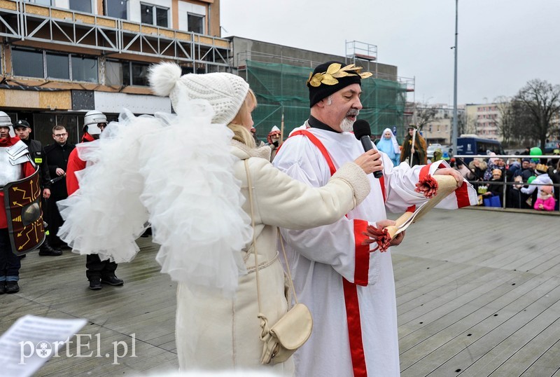 Trzej Królowie przejechali przez miasto zdjęcie nr 217537